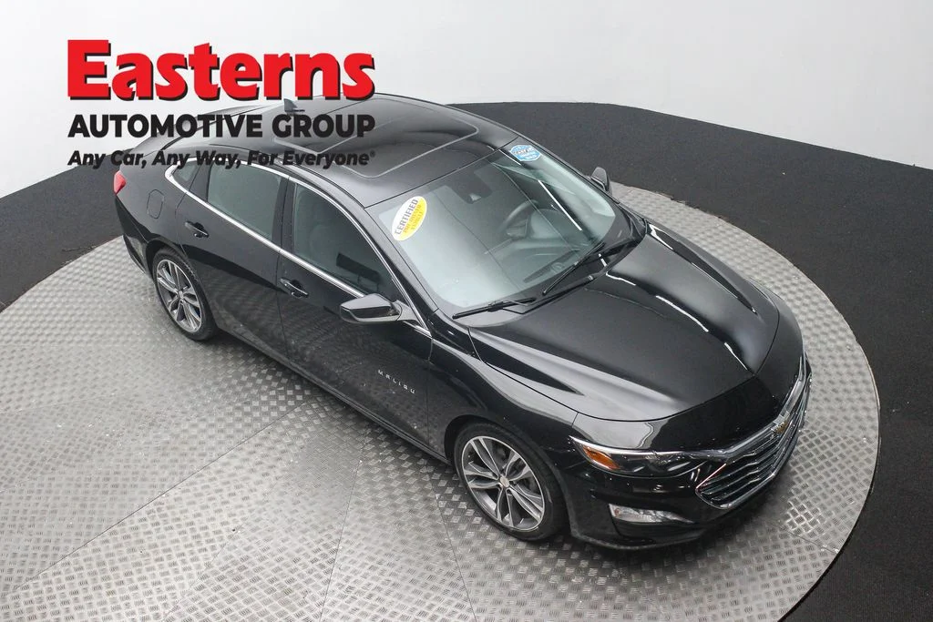Used 2023 Black Chevrolet LT image 3