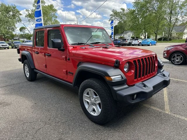 Used 2020 Red Jeep Sport image 11