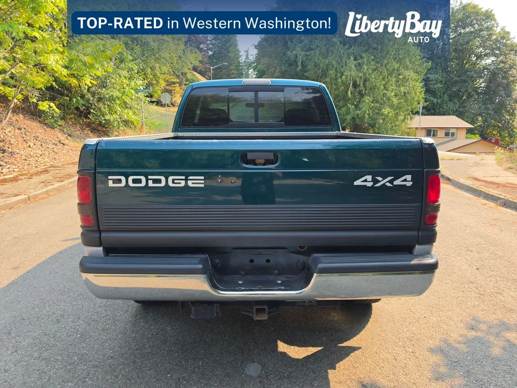 Used 1998 Green Dodge ST image 7
