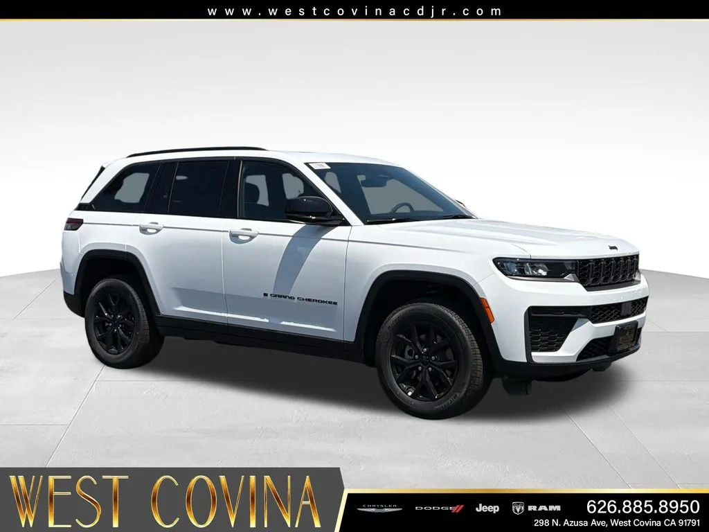 New 2026 Bright White Clear-Coat Exterior Paint Jeep Altitude image 7