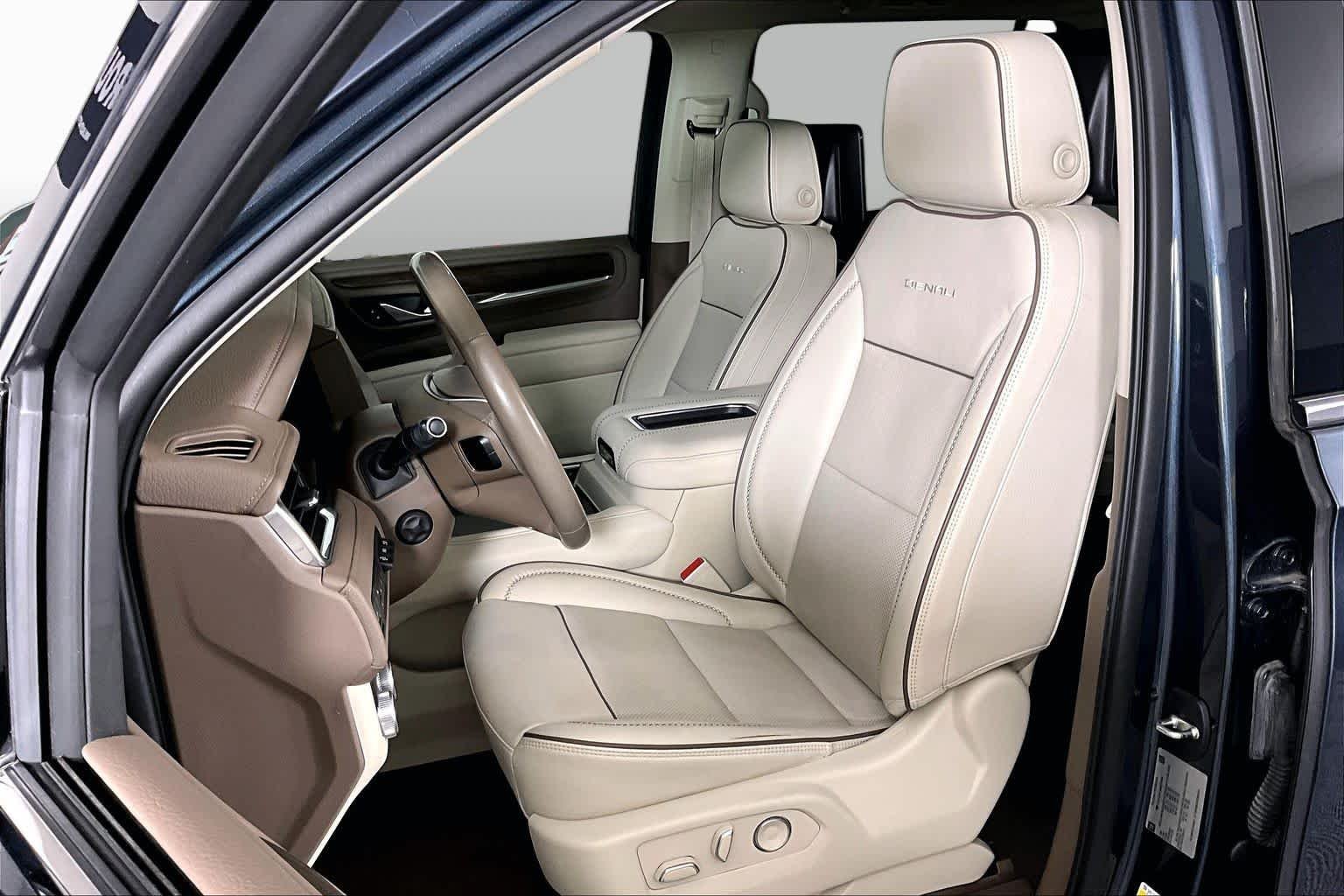 Used 2021 Dark Sky Metallic GMC Denali image 8
