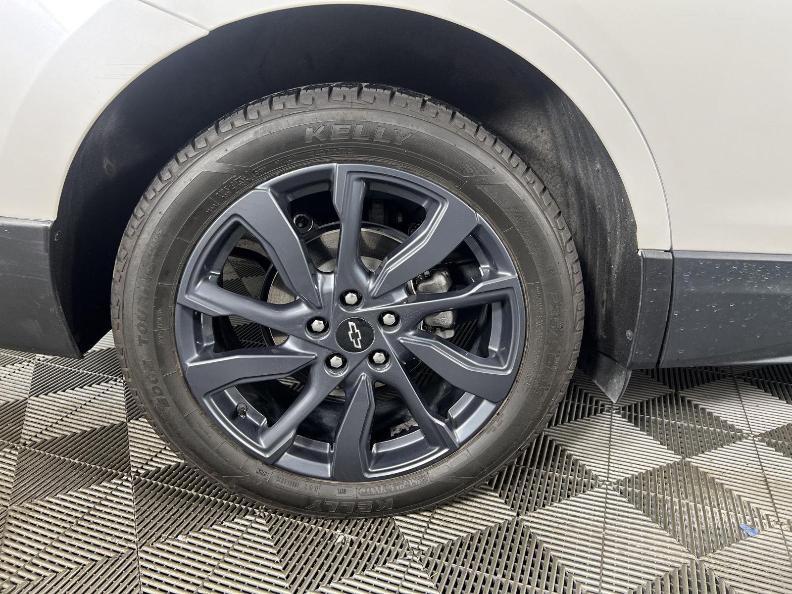 Used 2024 Iridescent Pearl Tricoat Chevrolet RS image 32