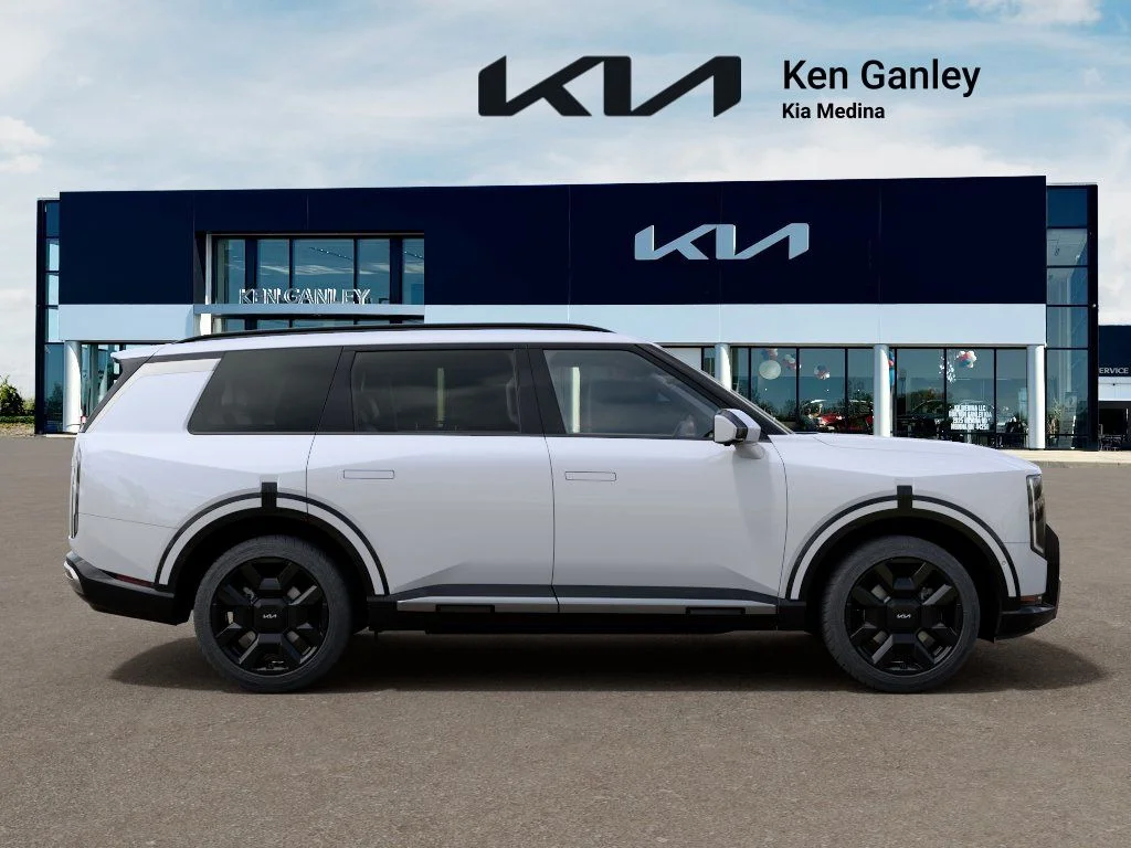 New 2027 Glacial White Pearl Kia SX image 7
