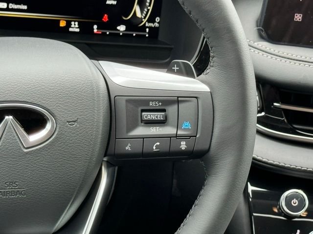New 2027 MINERAL BLACK INFINITI Luxe FWD image 25
