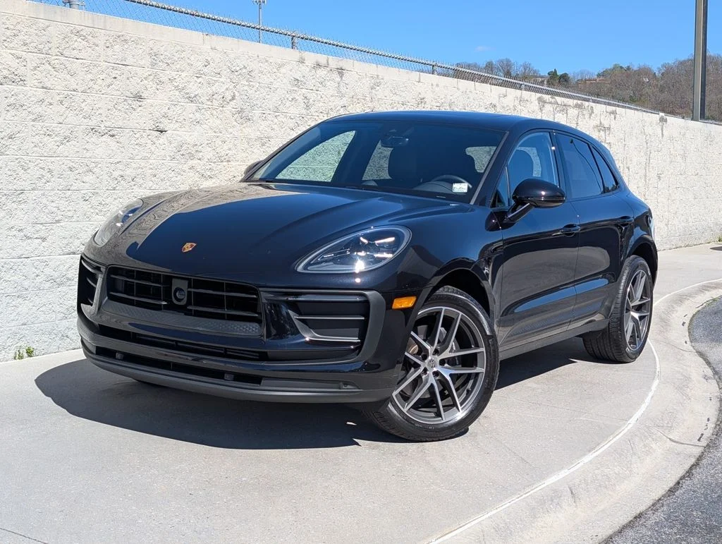 Used 2025 Black Porsche  image 1