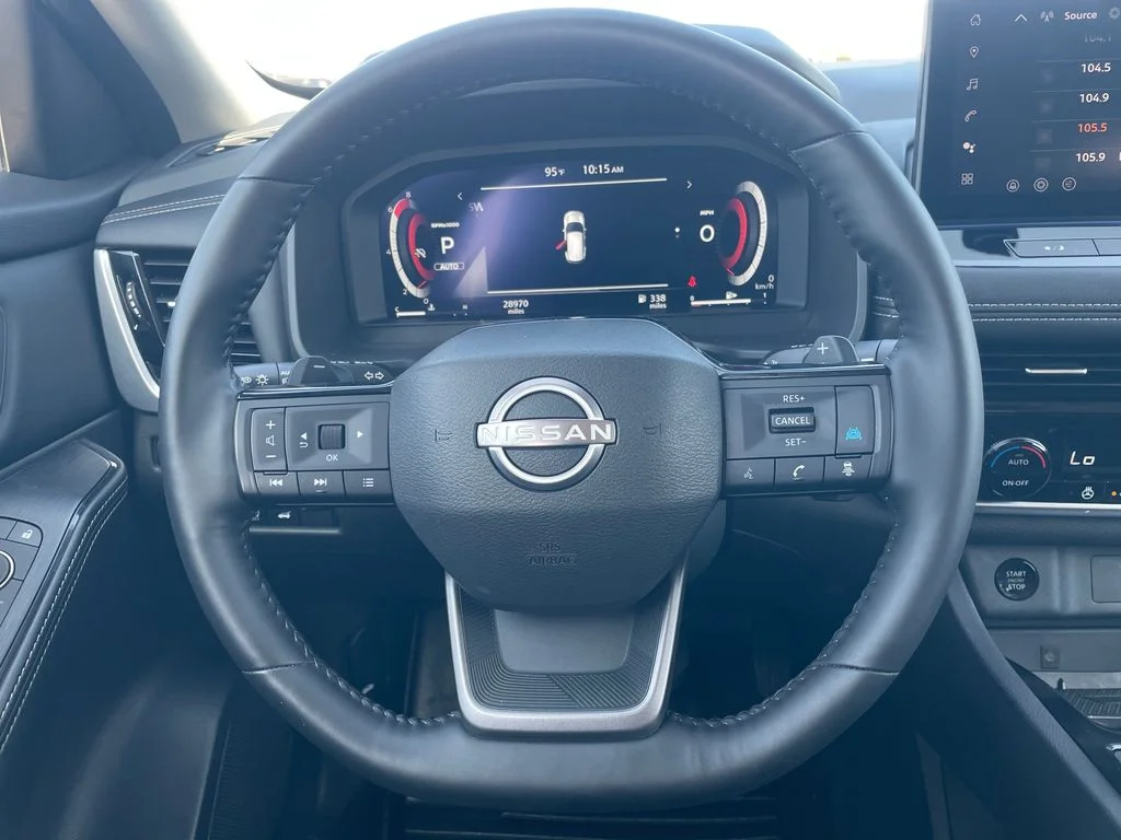 Used 2025 Gray Nissan SL image 11