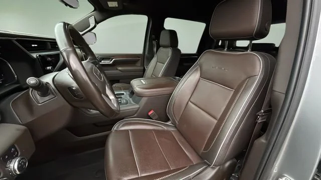 Used 2025 Sterling Metallic GMC Denali image 16