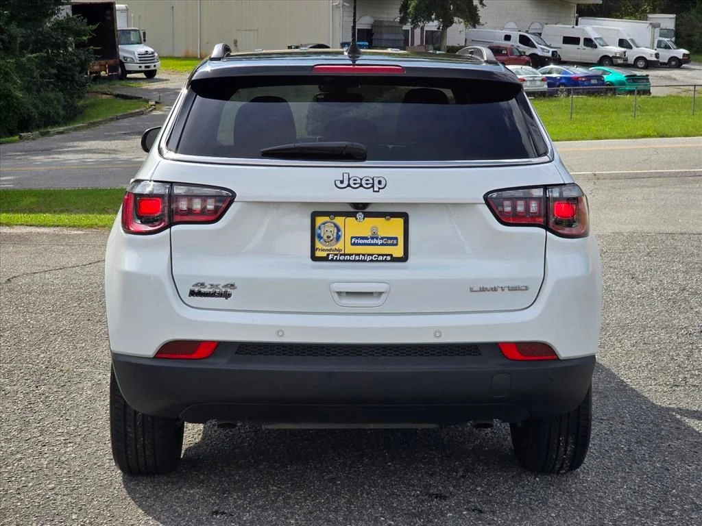 Used 2025 White Jeep Limited image 23