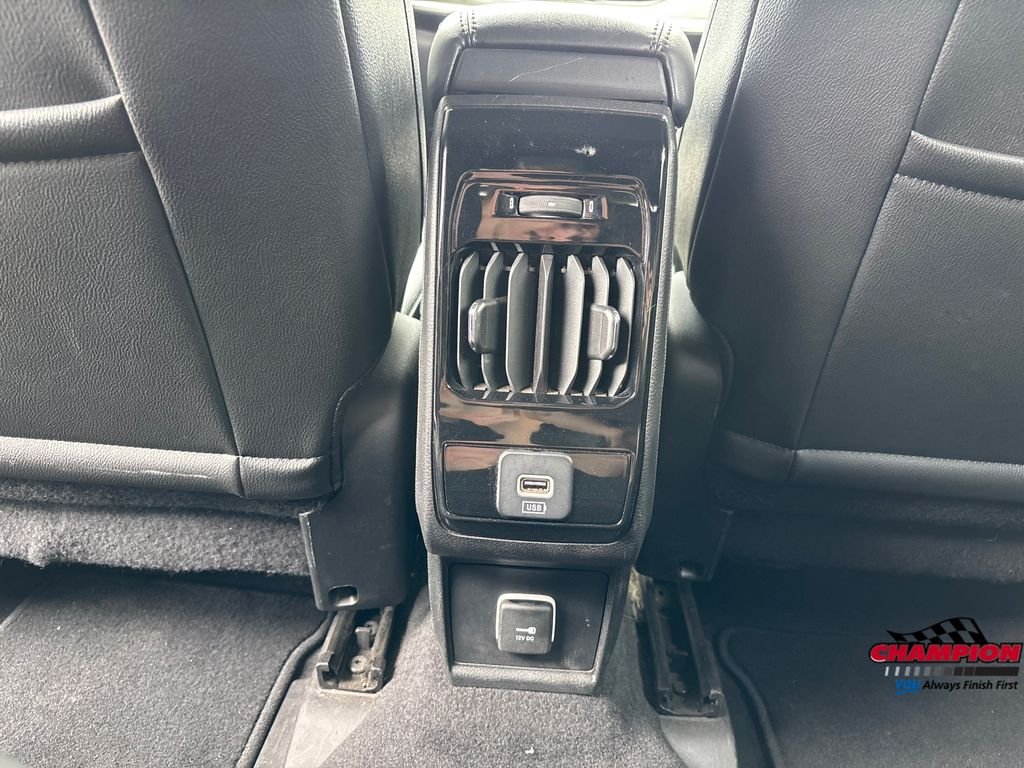 Used 2025 Silver Jeep Limited image 22