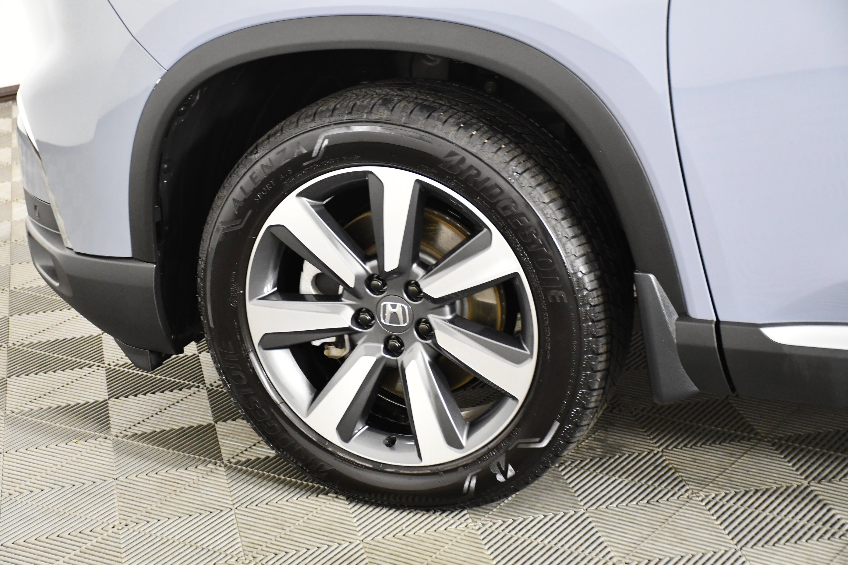 Used 2025 Gray Pearl Honda Touring image 53
