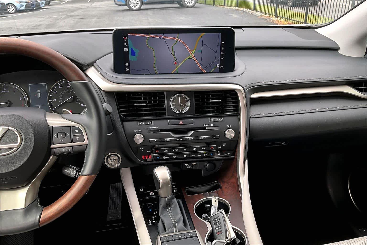 Used 2022 Eminent White Pearl Lexus  image 7