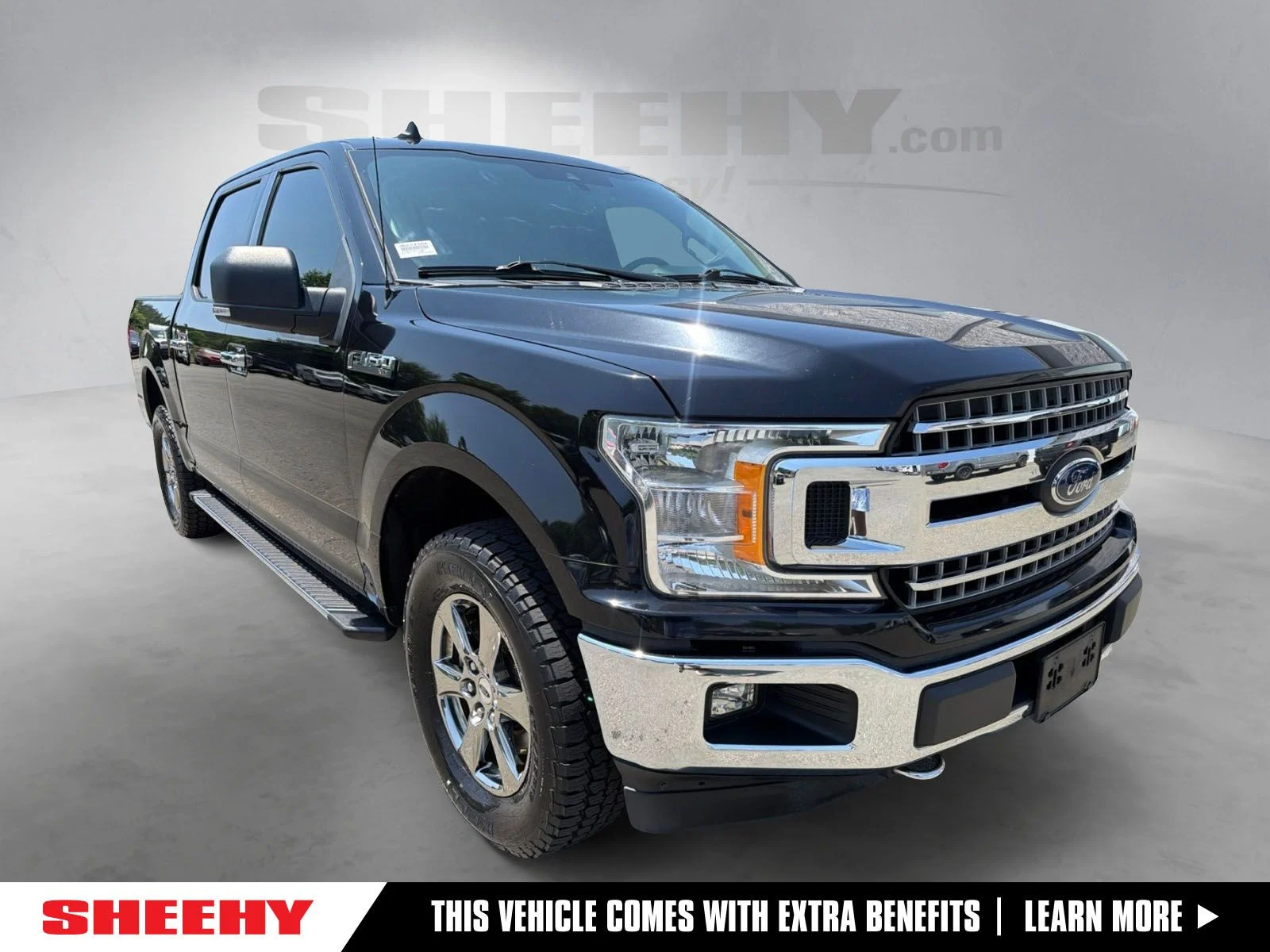 Used 2020 Black Ford XLT image 1