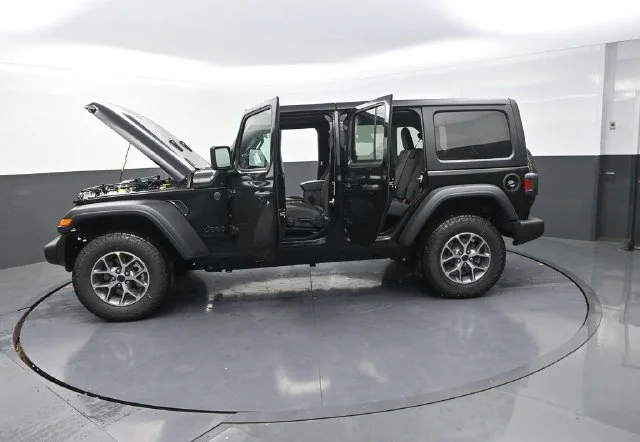 2026 Jeep Wrangler 4-Door Sport S - Photo 31