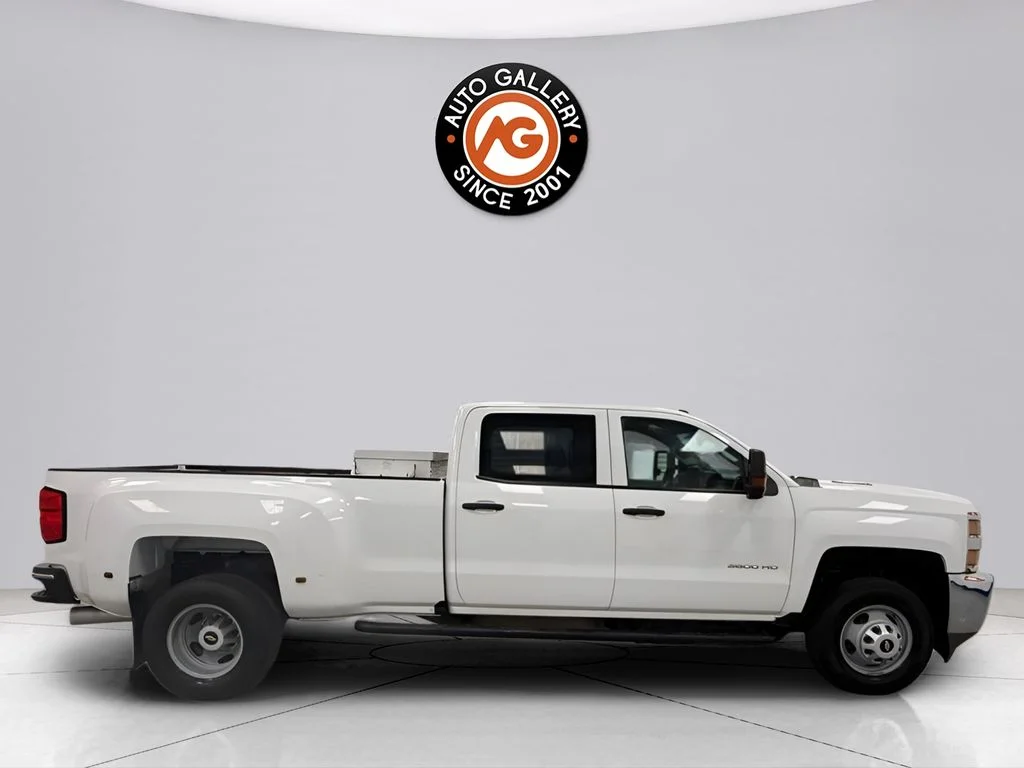 Used 2016 White Chevrolet Work Truck image 8