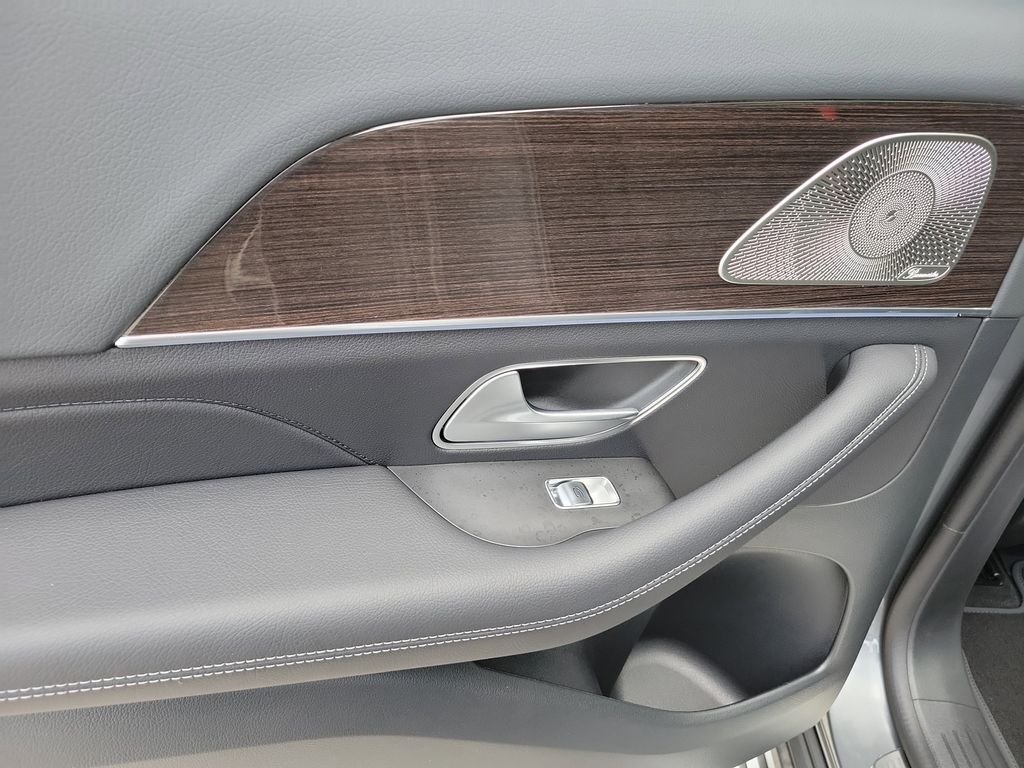 2026 Mercedes-Benz GLE GLE450 - Photo 10