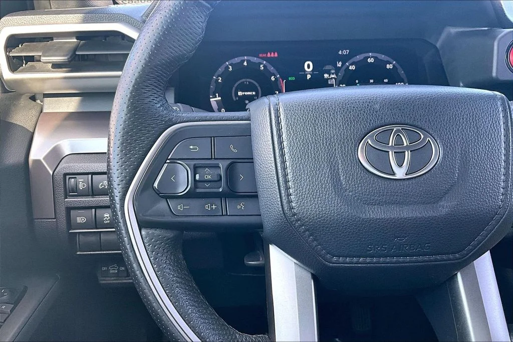 2024 Toyota Tacoma TRD Off Road - Photo 12