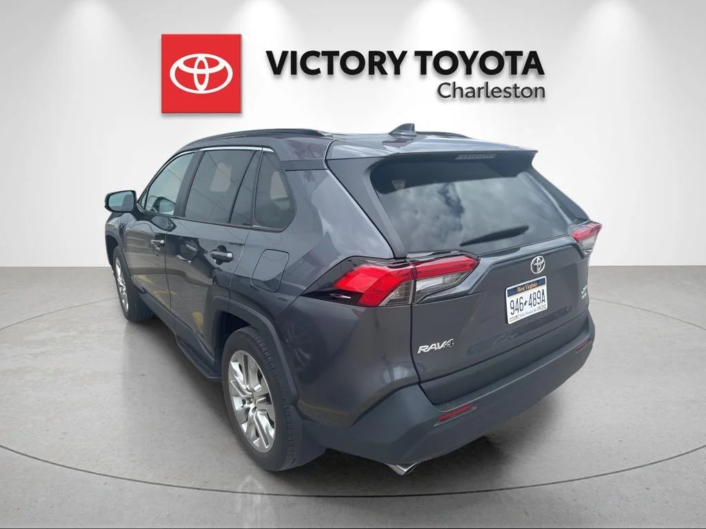 Used 2024 Gray Toyota XLE Premium image 2