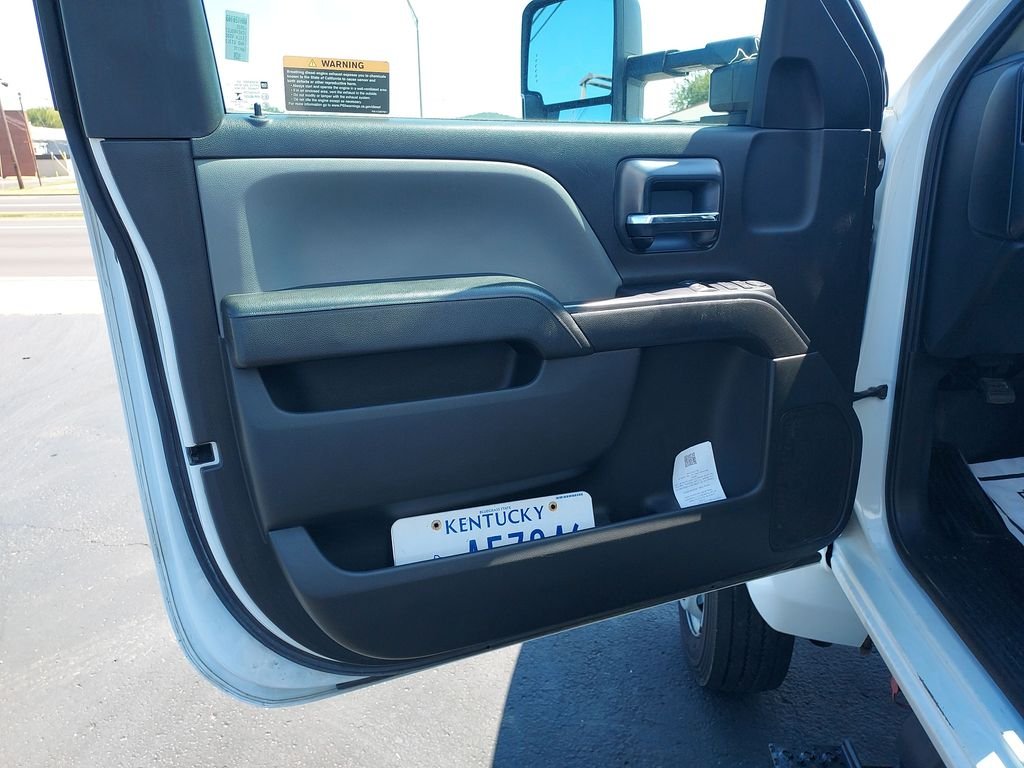 Used 2021 White Chevrolet Work Truck image 12