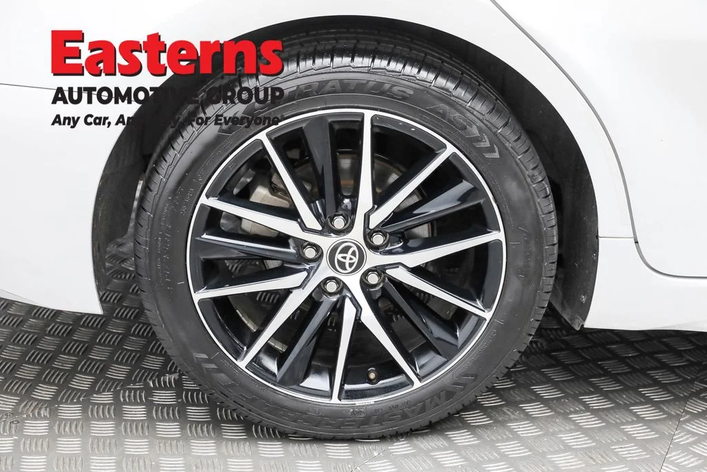 Used 2023 Gray Toyota SE image 28