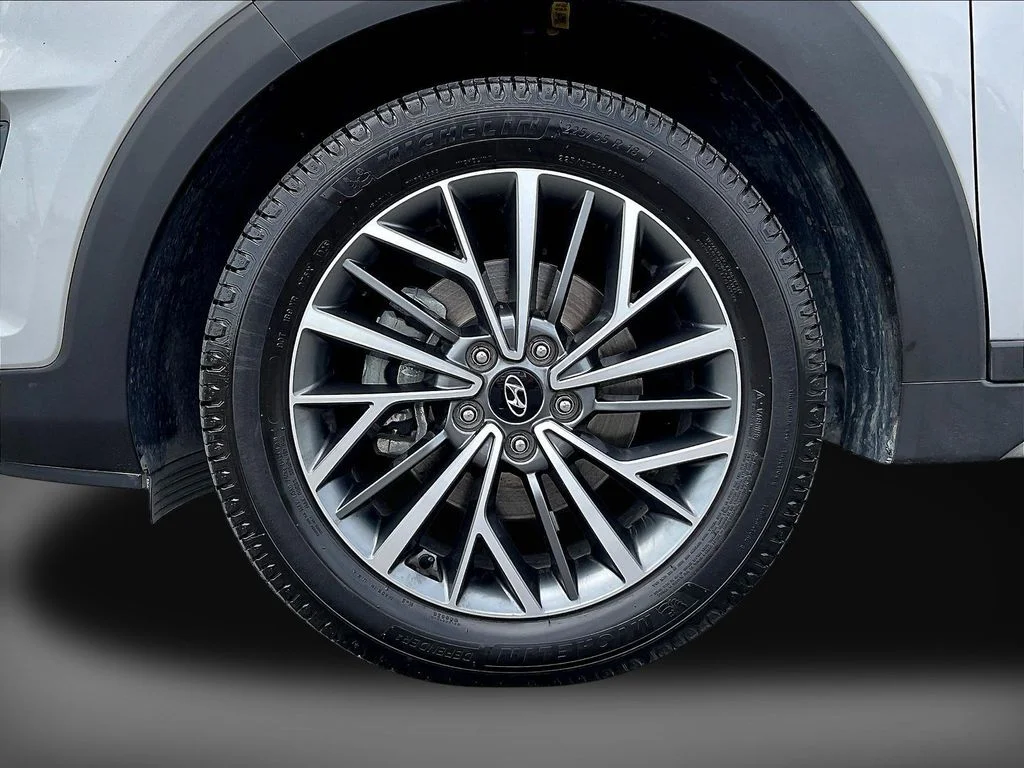 Certified Used 2020 Silver Hyundai Ultimate image 34
