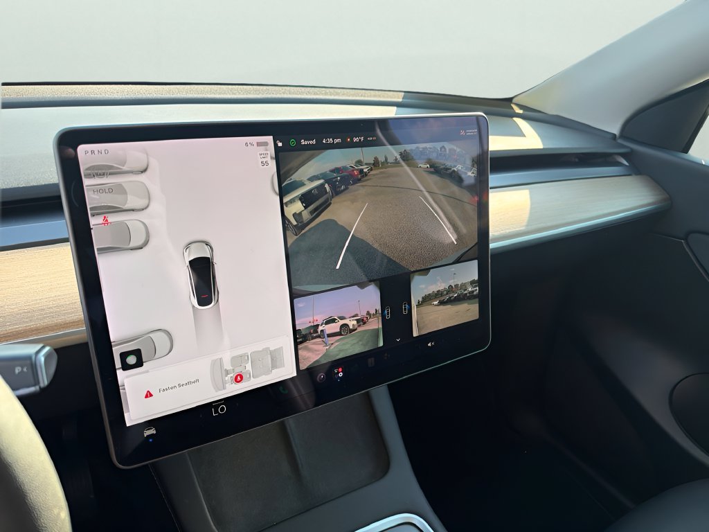 Used 2021 White Tesla Long Range image 16
