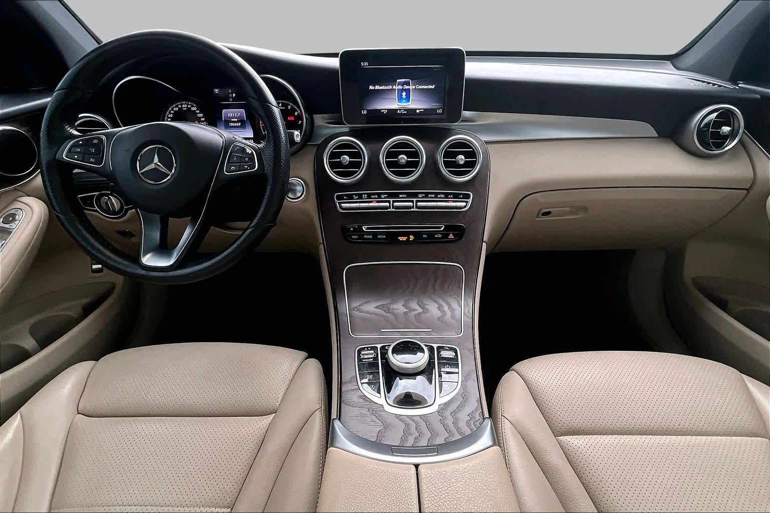 Used 2018 Lunar Blue Metallic Mercedes-Benz GLC 300 image 16
