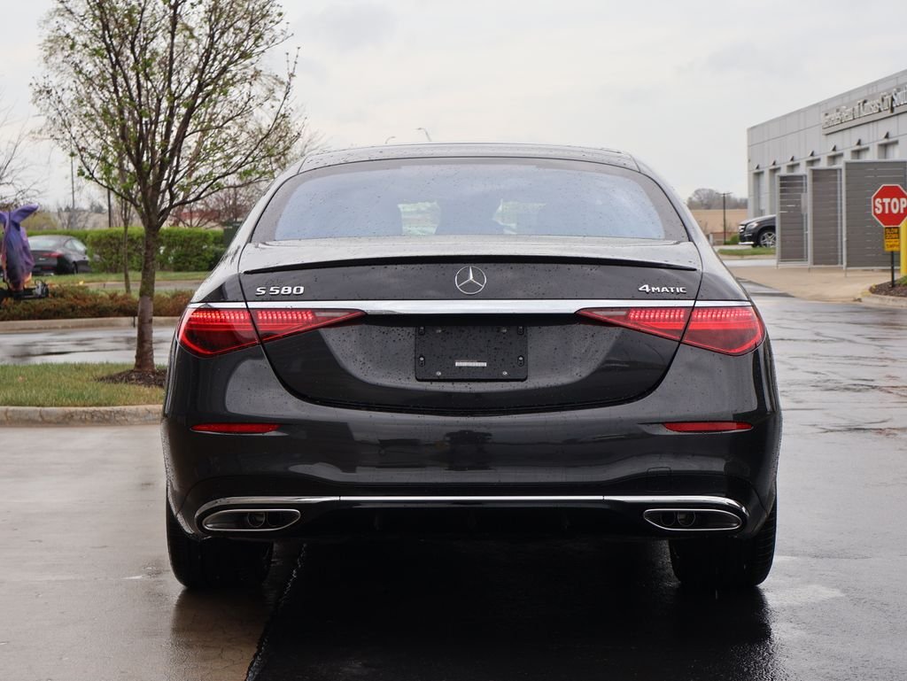 New 2026 Graphite Grey Metallic Mercedes-Benz S 580 image 6