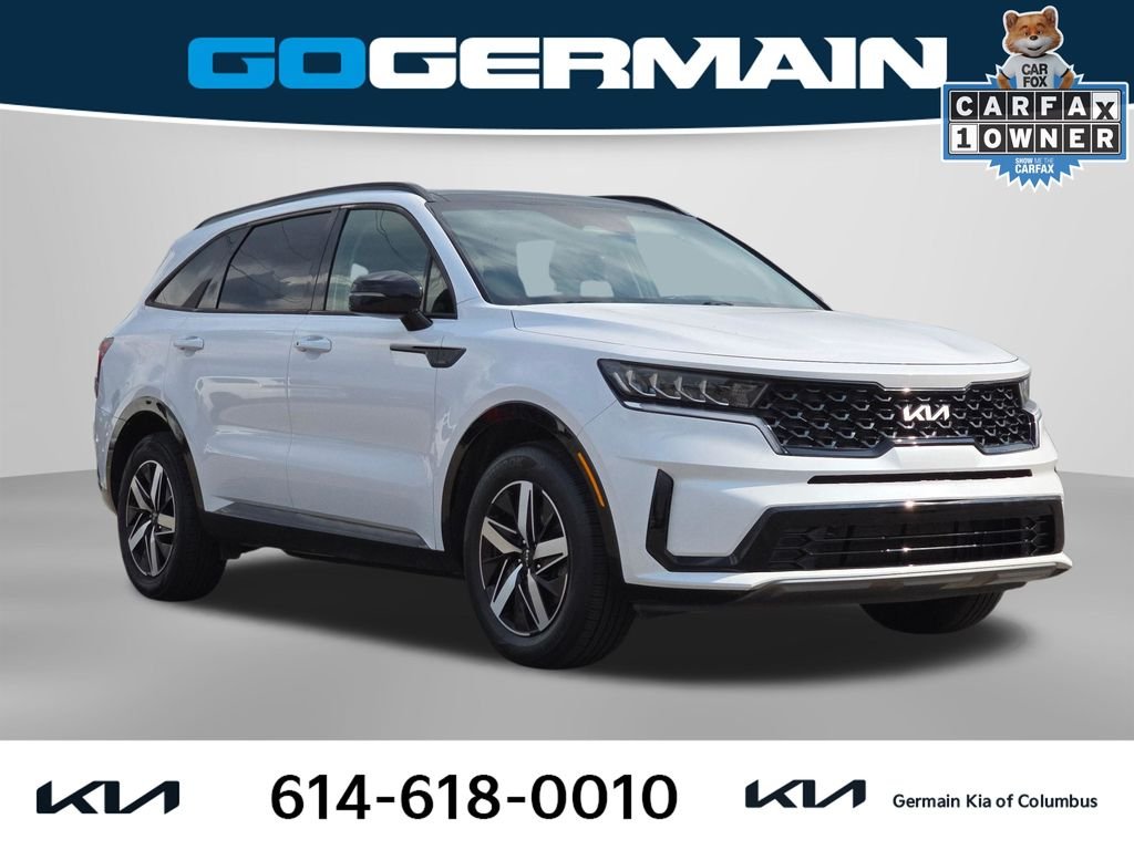 Used 2022 White Kia S image 4