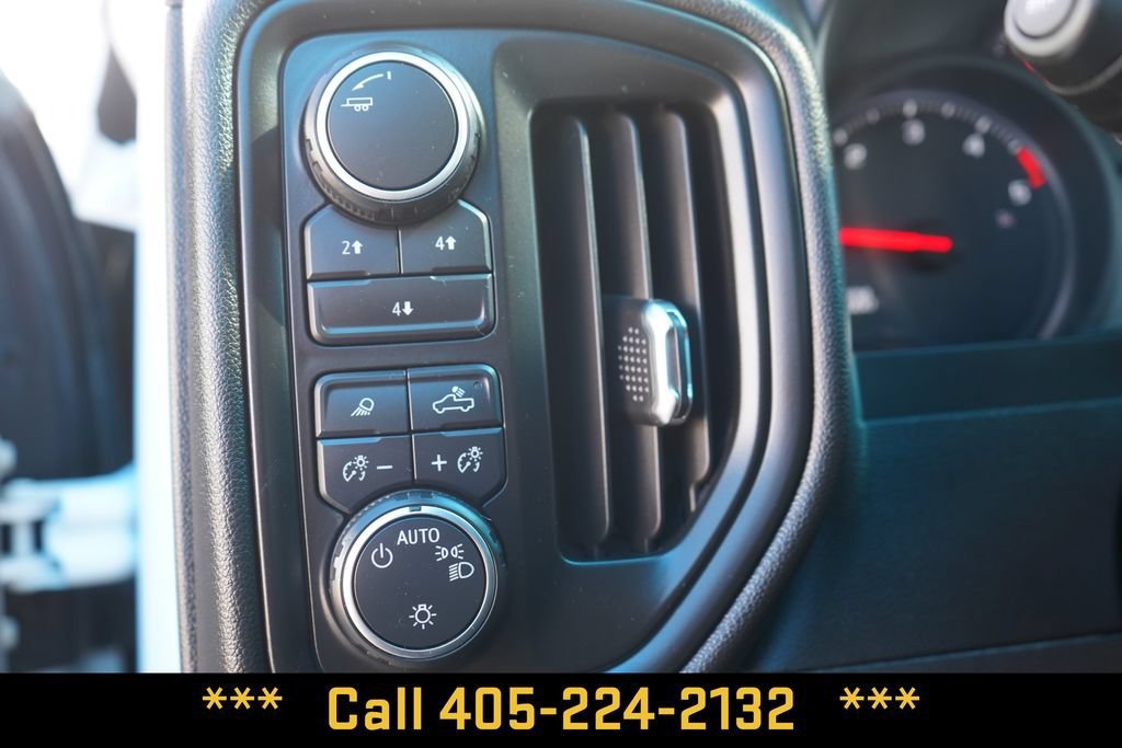 Used 2025 Summit White Chevrolet Custom image 31
