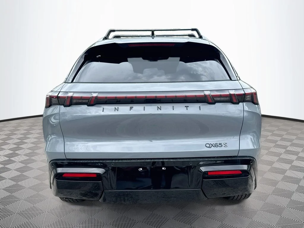 New 2027 Gray INFINITI SPORT image 6