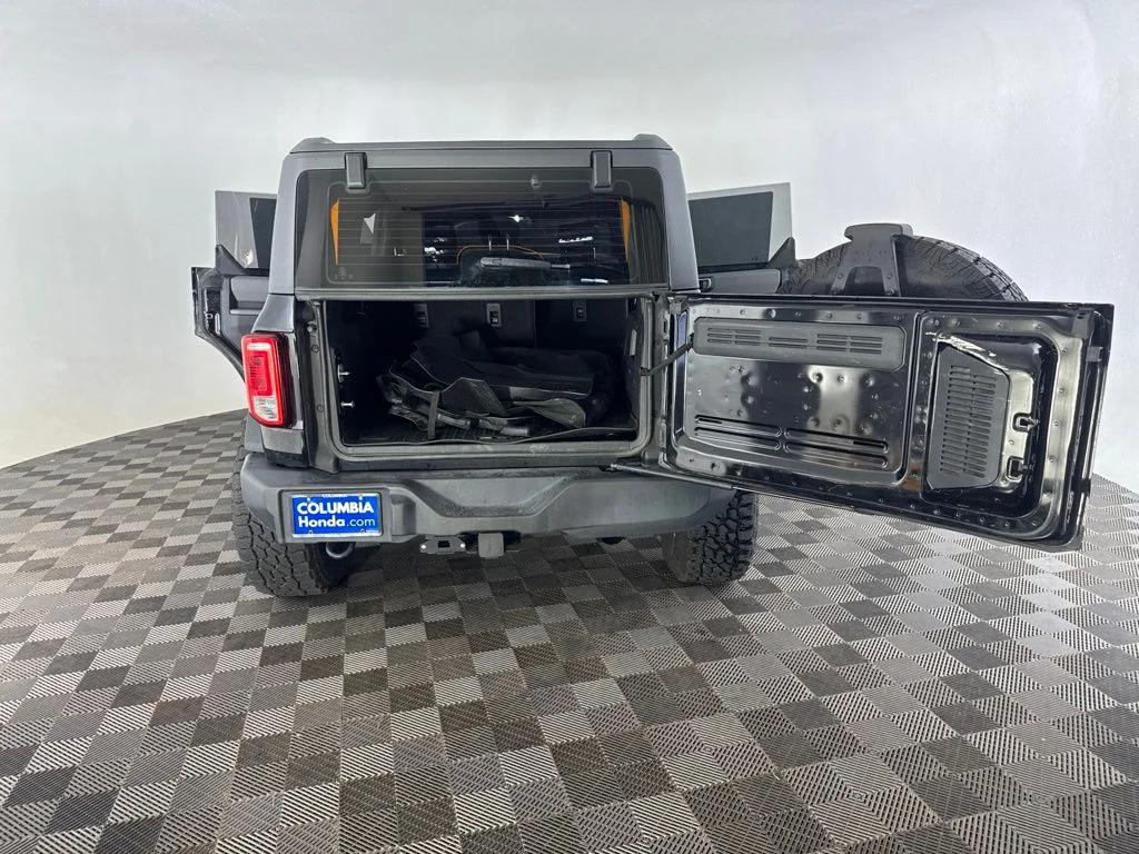 Used 2022 Black Ford Base image 17