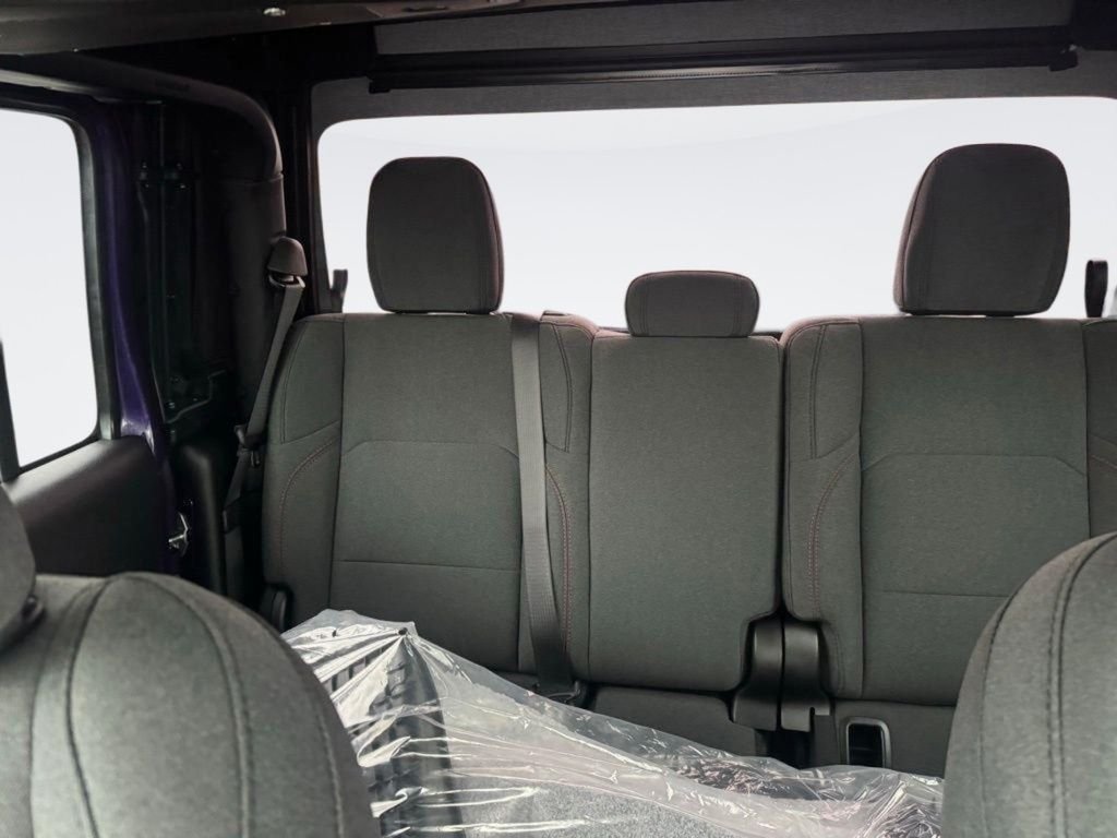 New 2026 Reign Jeep Rubicon image 15