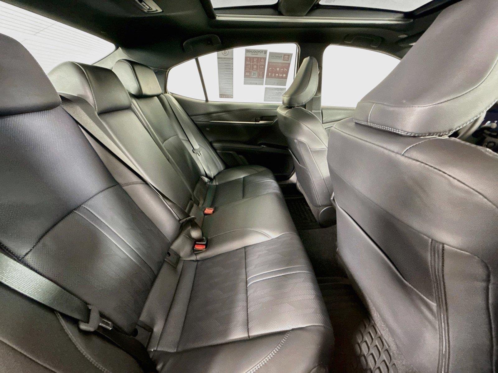 New 2026 Ocean Gem w/Midnight Black Metallic Roof Toyota XSE image 42