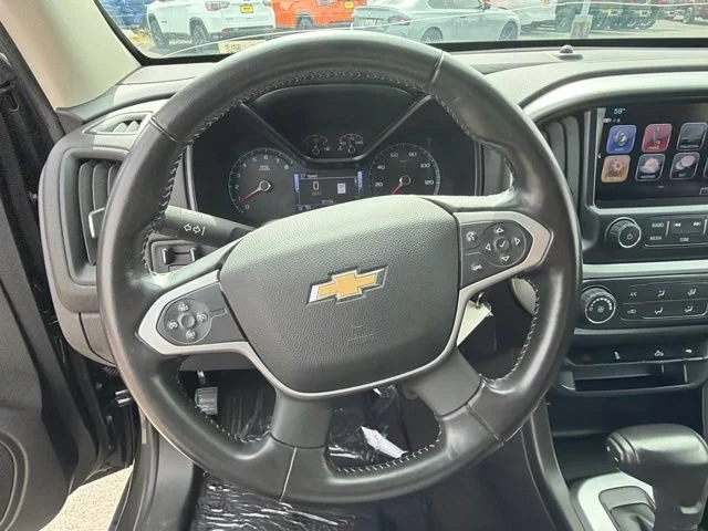 Used 2018 Deepwood Green Metallic Chevrolet 4WD LT image 21