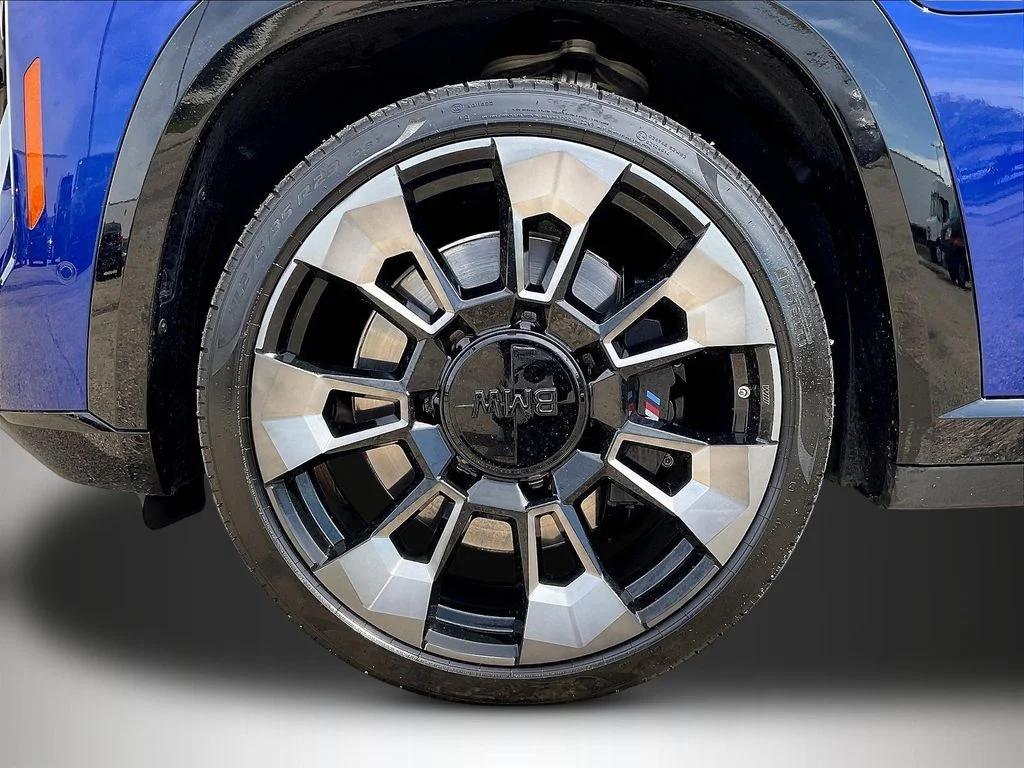 Used 2023 Blue Metallic BMW  image 34