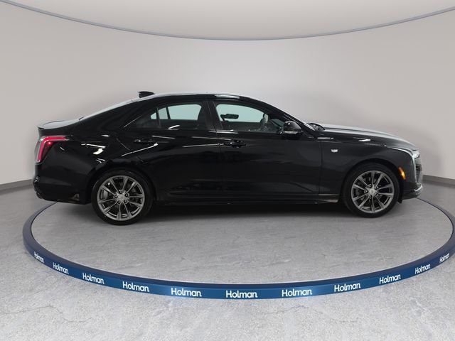Used 2024 Black Cadillac Sport image 5