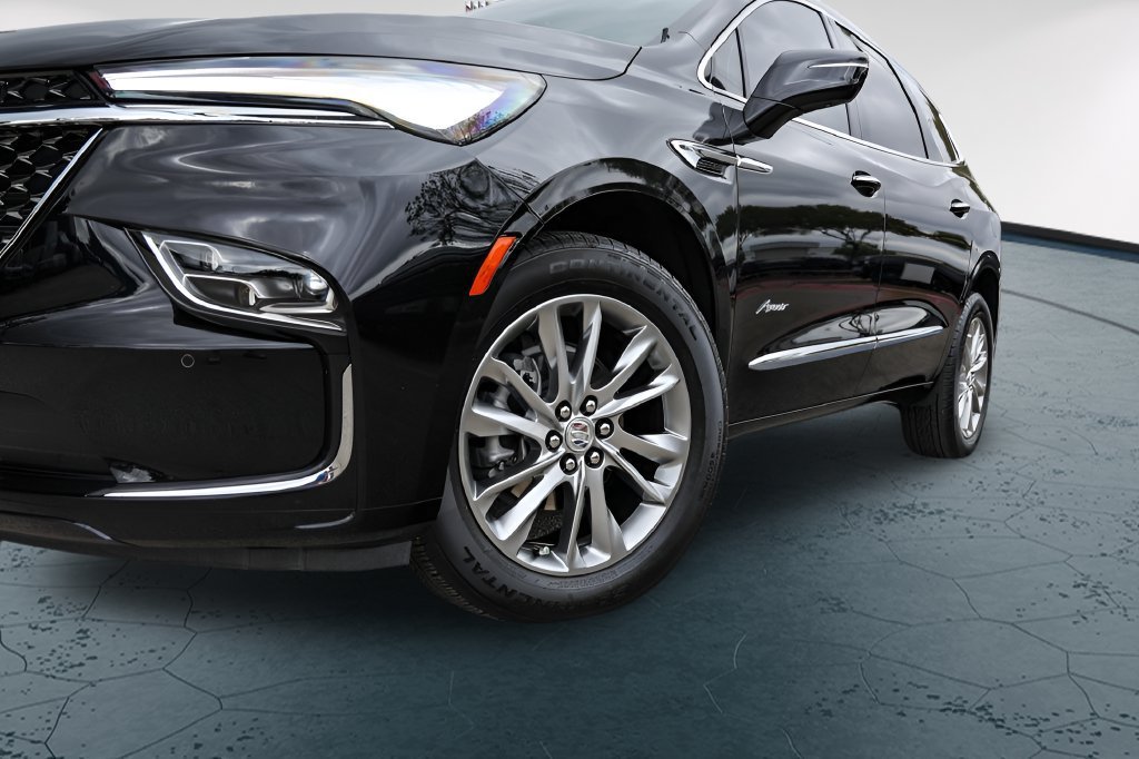 Used 2023 EBONY TWILIGHT METALLIC Buick Avenir image 3