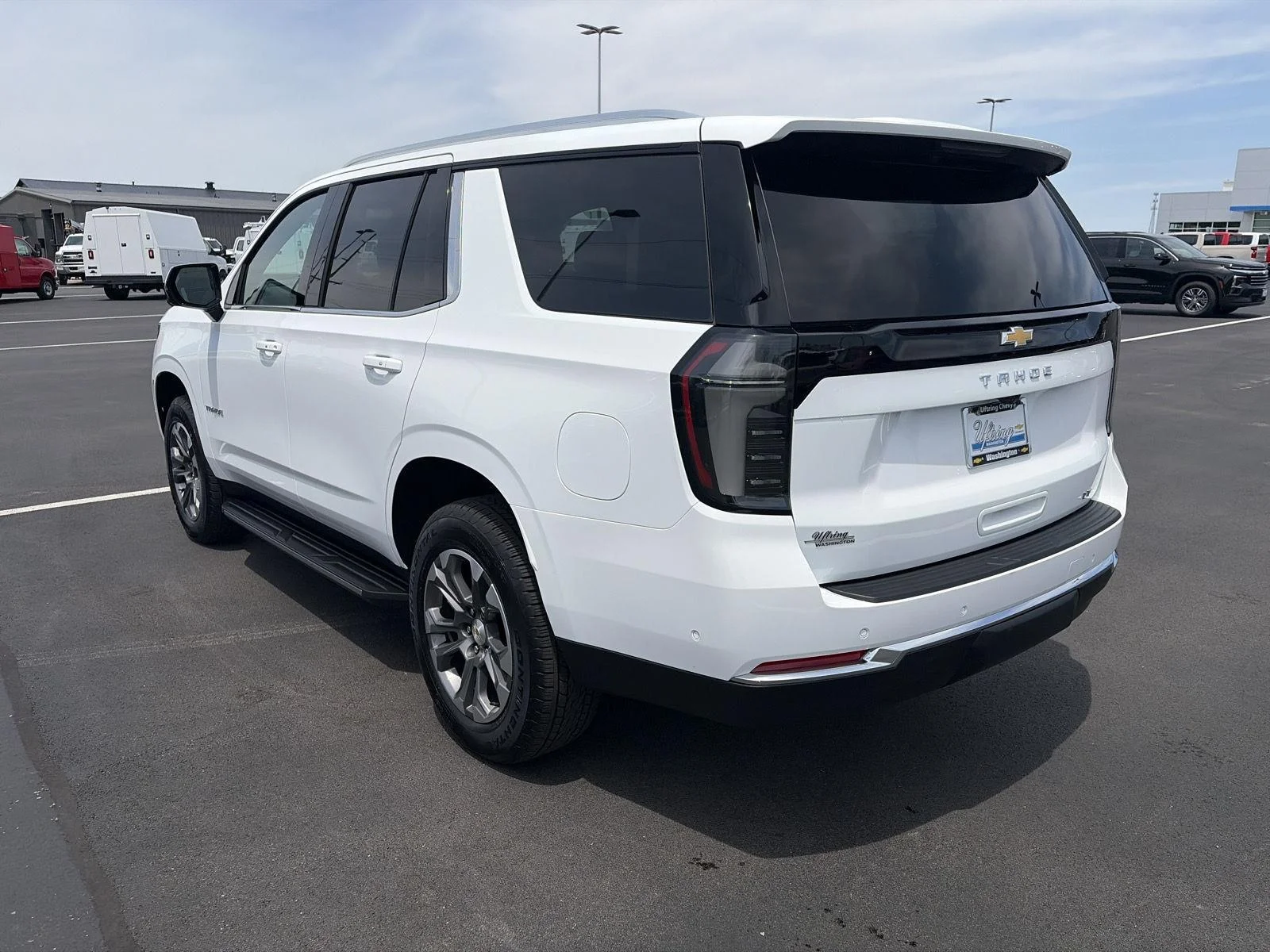New 2026 Summit White Chevrolet LT image 10