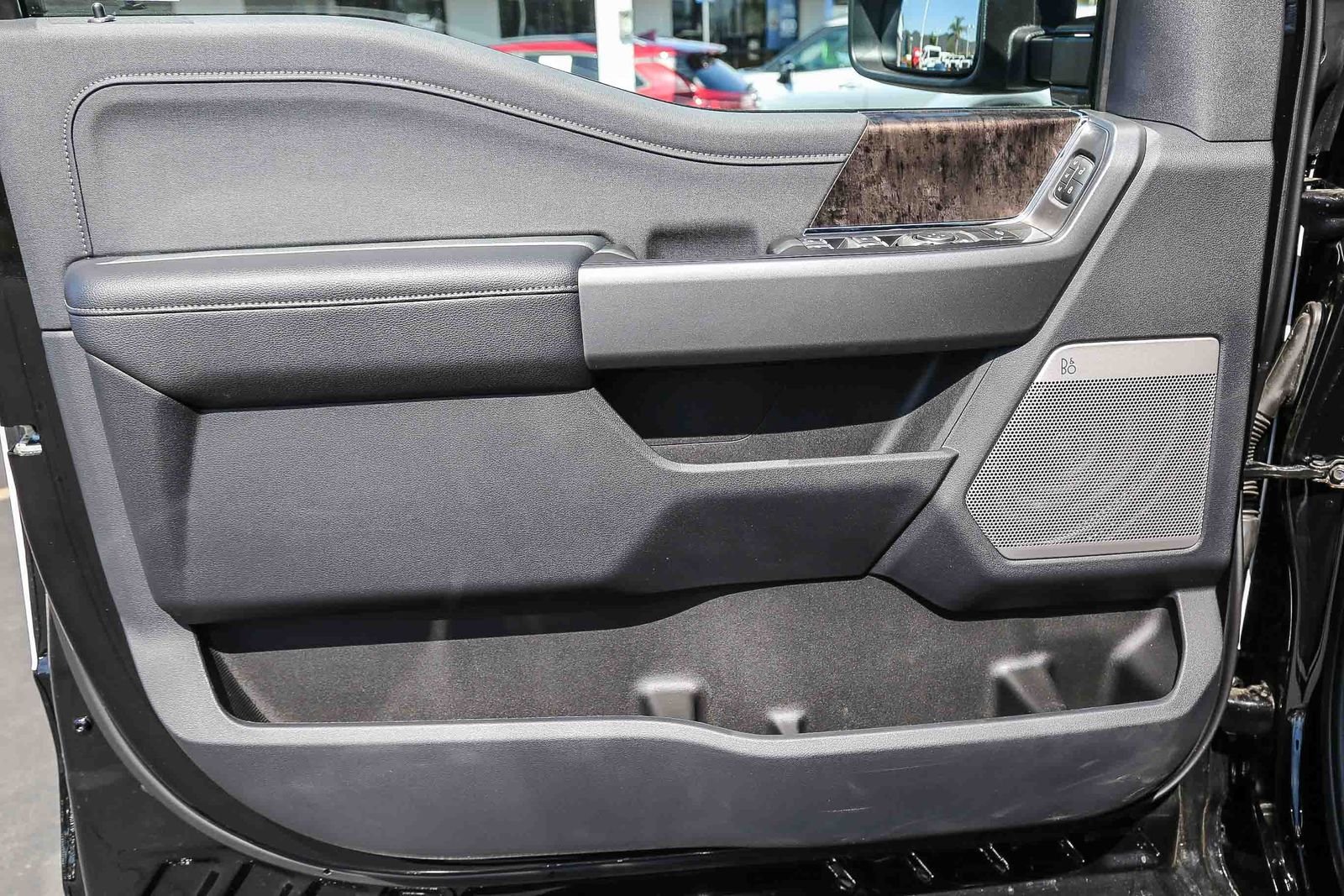 New 2026 Agate Black Metallic Ford F-250® Lariat® image 25