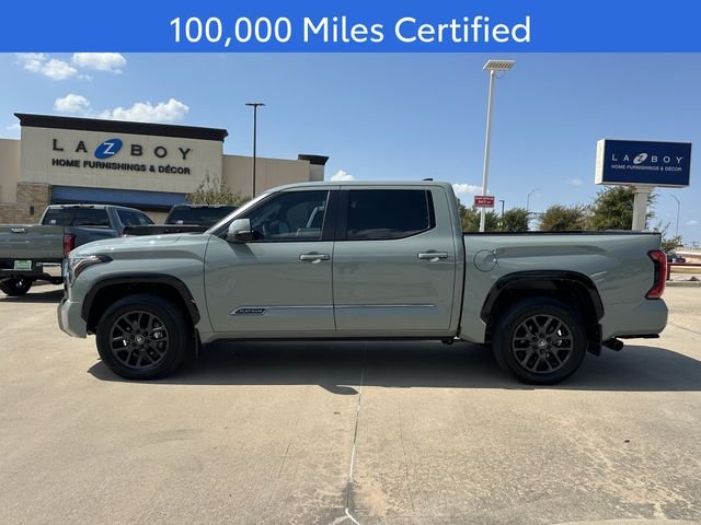 Certified Used 2025  Toyota Platinum image 2
