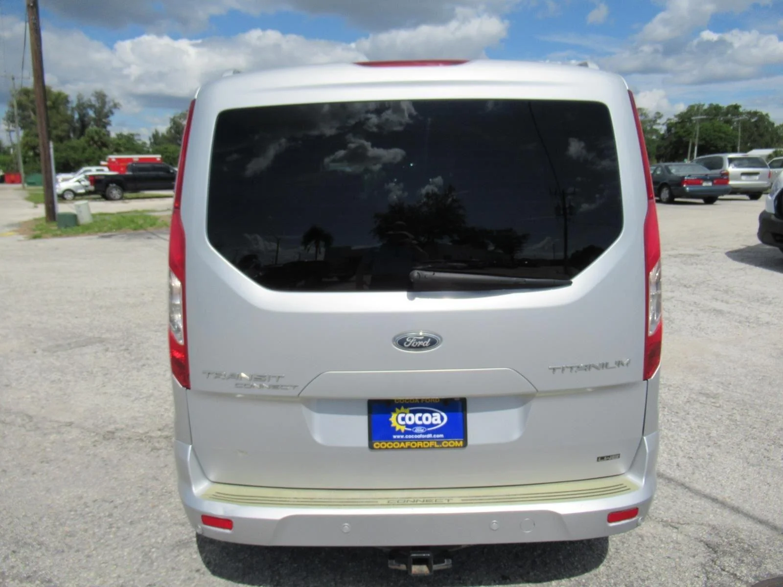 Used 2016  Ford Titanium image 6