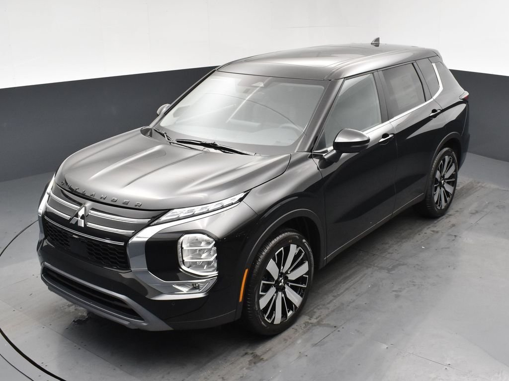 New 2026 Black Mitsubishi  image 19