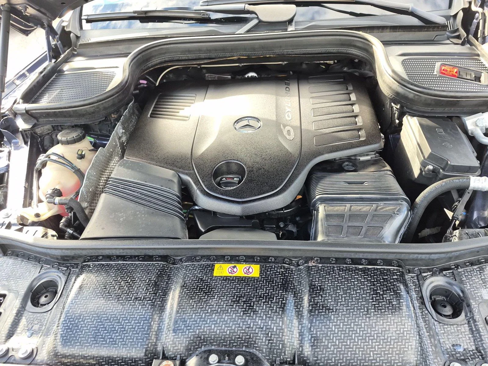 Used 2024 Twilight Blue Metallic Mercedes-Benz GLS 450 image 38
