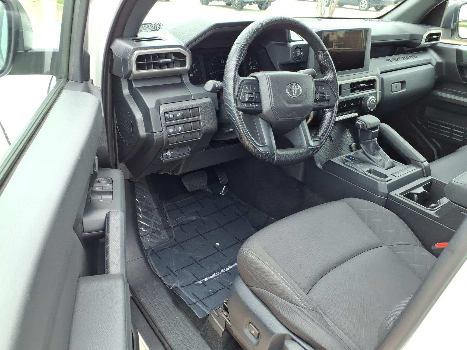 Used 2025 Ice Cap Toyota SR image 4