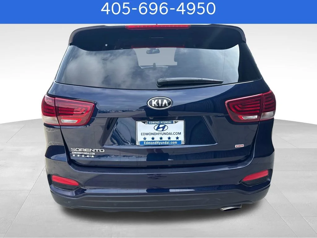 Pre-Owned 2020 Kia Sorento LX