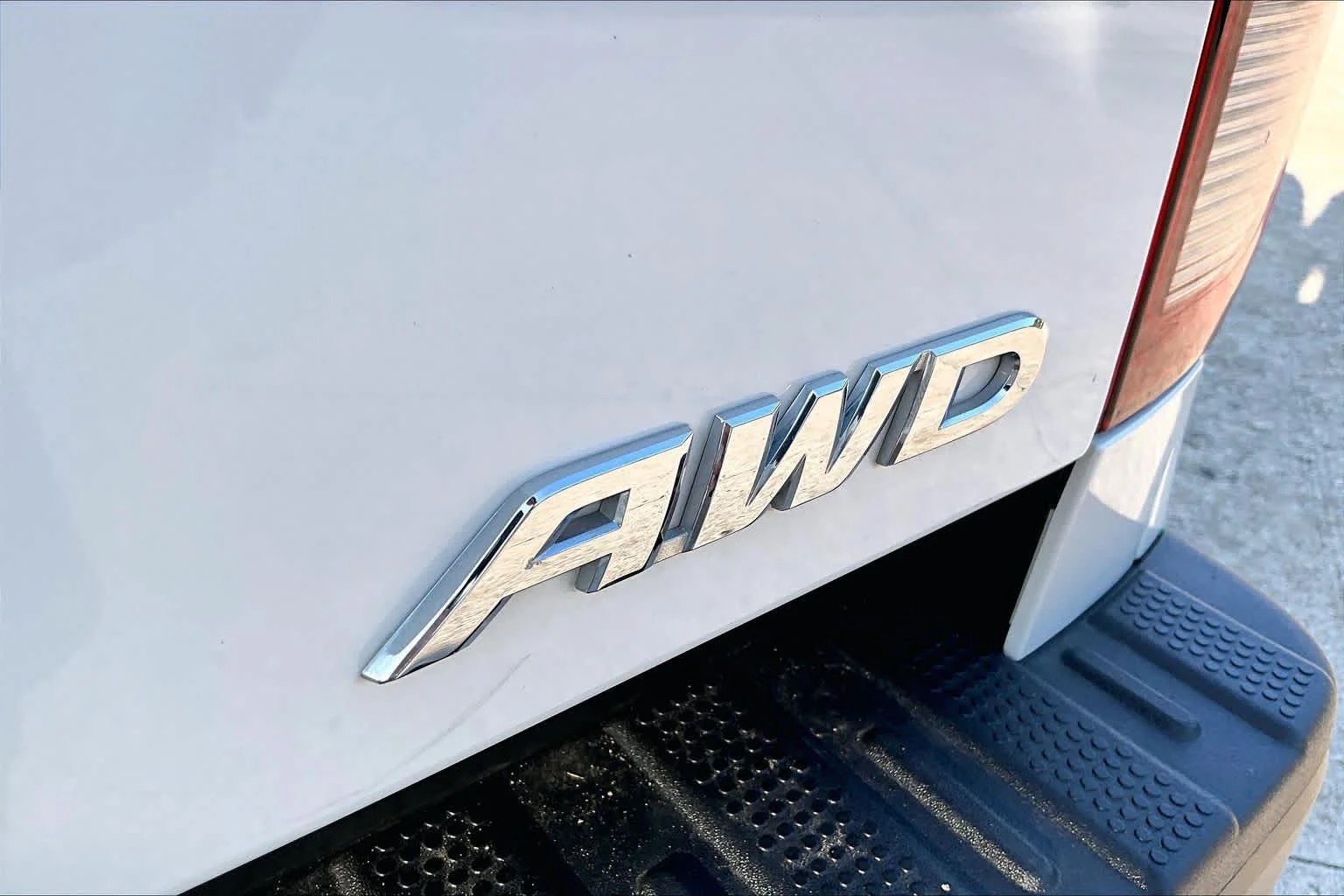 Certified Used 2022 Platinum White Pearl Honda RTL image 10