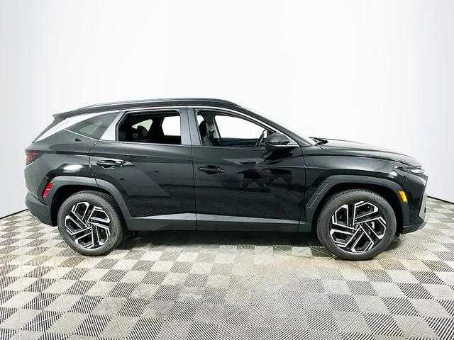 New 2026 Hyundai TUCSON SEL