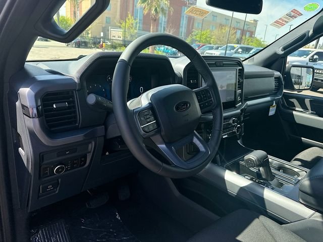 New 2026 Carbonized Gray Metallic Ford XLT image 41