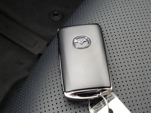 2026 Mazda CX-90 Preferred Package - Photo 32