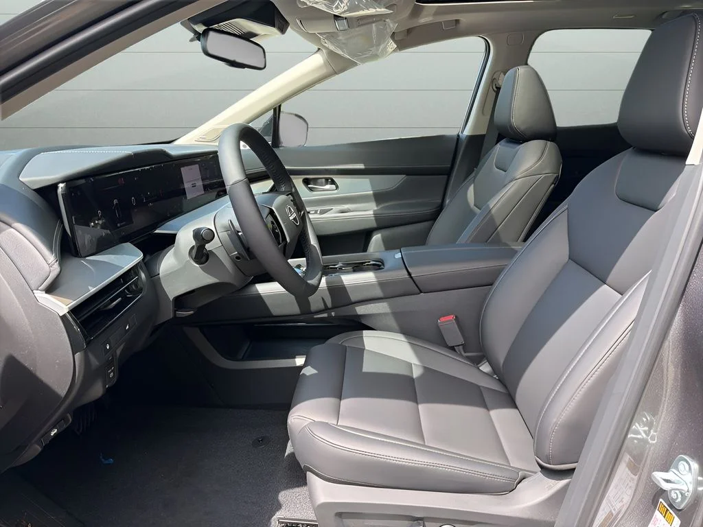 New 2026 Gray Nissan SL image 8